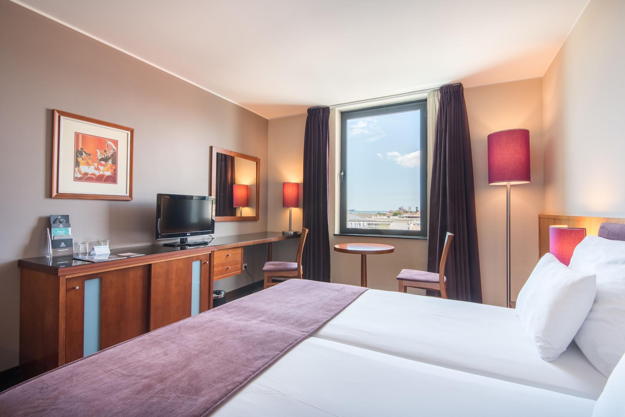 Hotel Gale Opera
